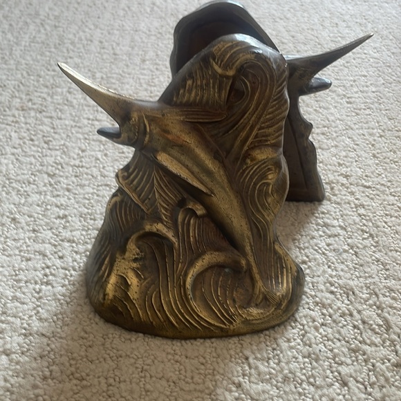 ANTIQUE BRASS DOLPHIN BOOK ENDS - SET OF 2 - Picture 5 of 5